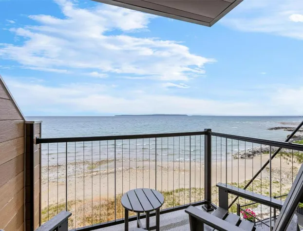 Hampton Inn St Ignace Lakefront Mackinac hotel detail image 3