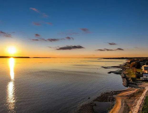 Hampton Inn St Ignace Lakefront Mackinac hotel detail image 4