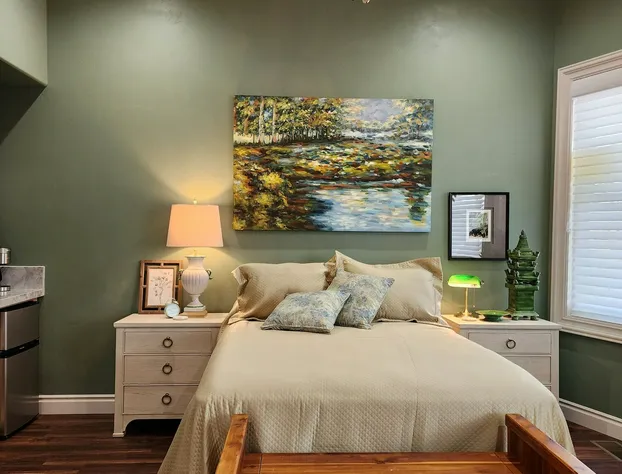 Hummingbird House hotel detail image 2