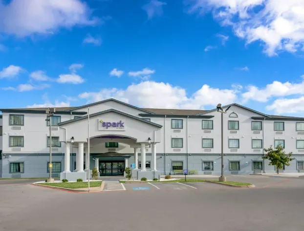 Spark by Hilton Wichita Falls hotel detail image 2