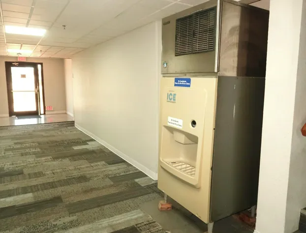 Studio 6 Elkhart, IN- Kitchenette Rooms hotel detail image 4