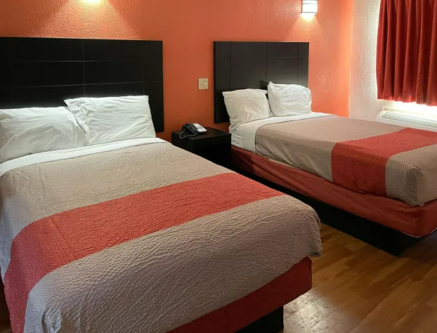 Studio 6 Houston, TX - Brookhollow hotel detail image 4