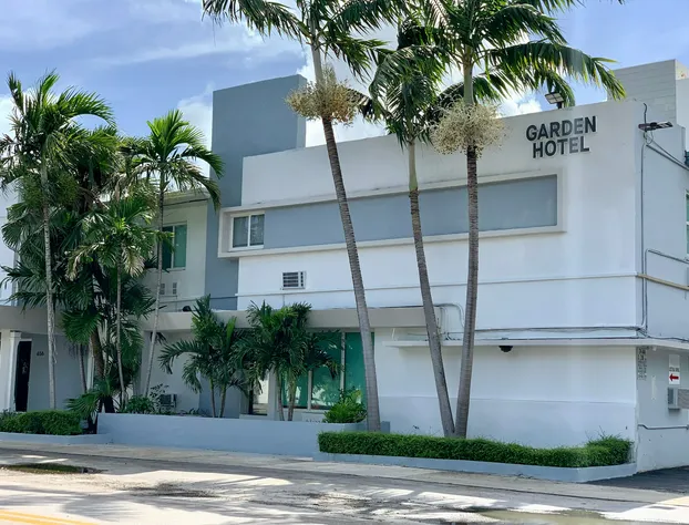 Atrium Hotel, Trademark Collection by Wyndham hotel detail image 1