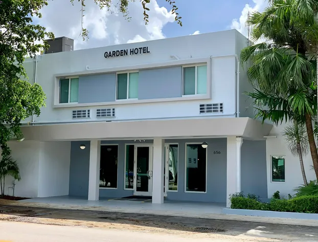 Atrium Hotel, Trademark Collection by Wyndham hotel detail image 2