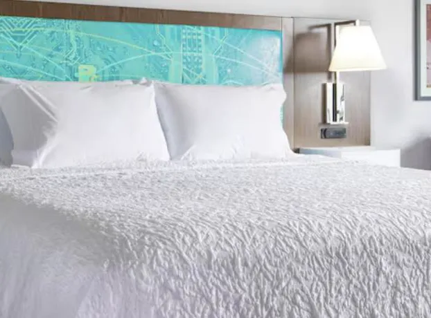 Hampton Inn & Suites By Hilton North Haven hotel detail image 2