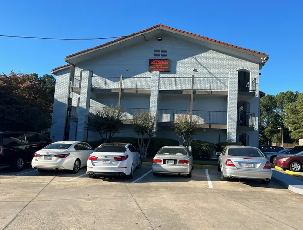 Guest Inn & Suites hotel detail image 3