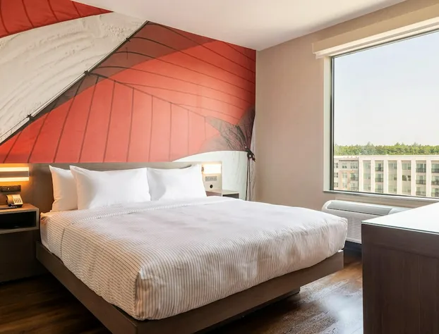 Cambria Hotel & Suites Plymouth hotel detail image 4