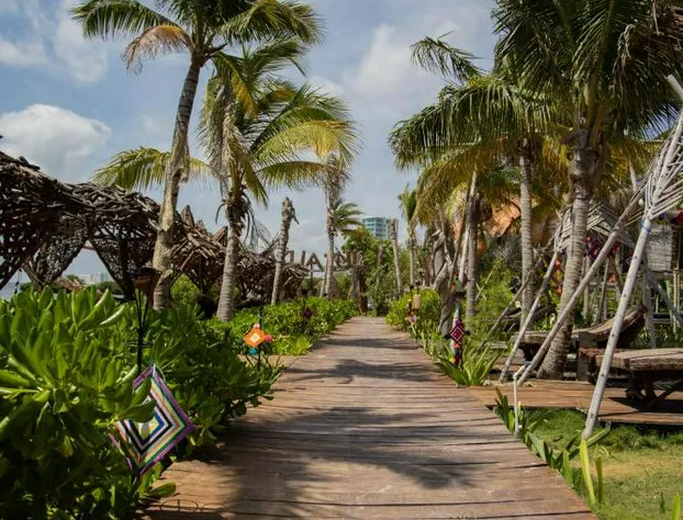 Akuazul Resorts Adults Only hotel detail image 1