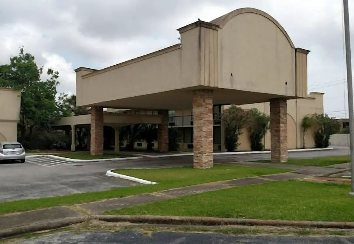Eco-Inn Suites Baytown hotel hero