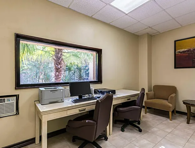 Eco Inn Suites by Hotel O Baytown hotel detail image 3