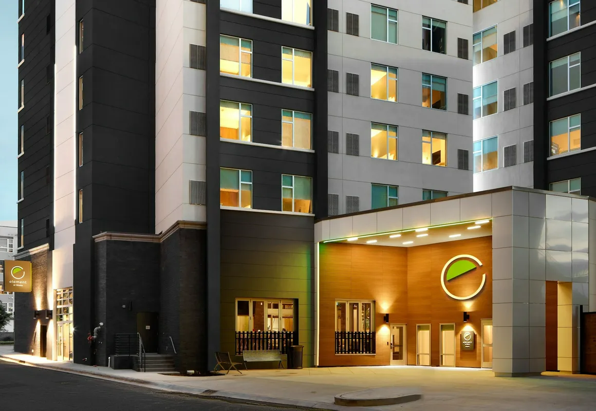 Element Charlotte Uptown hotel hero