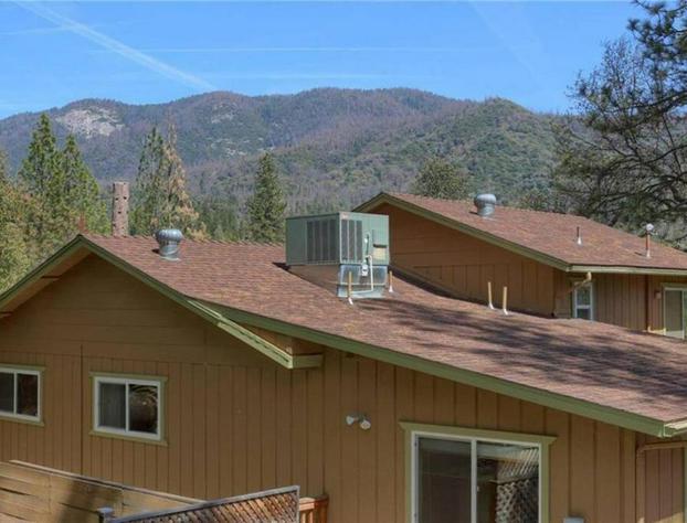 The Juniper Bear Lodge by BnB Yosemite hotel detail image 4