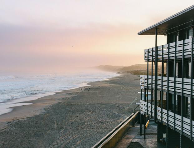 Monterey Beach Hotel, a Tribute Portfolio Hotel by Marriott hotel detail image 1
