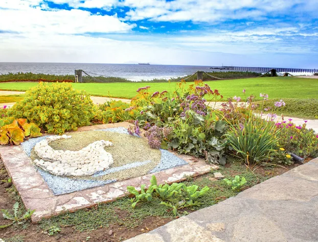 WIVC La Paloma Resort - Your Vacation Escape to Rosarito, Swimming Pool & Short Walk To The Beach hotel detail image 3