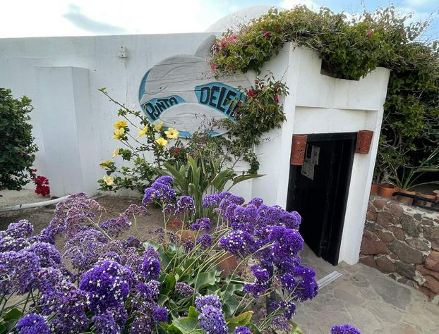 WIVC La Paloma Resort - Your Vacation Escape to Rosarito, Swimming Pool & Short Walk To The Beach hotel detail image 1