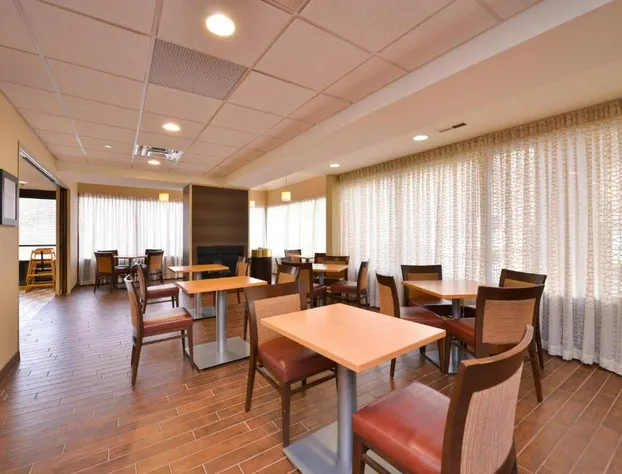 McKnight Hotel hotel detail image 1