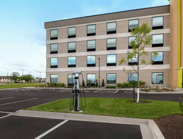 Home2 Suites By Hilton Sheboygan hotel detail image 2