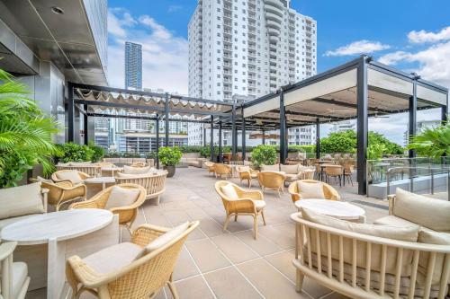 2 Bedroom OR King Studio Suites Four Seasons Hotel Miami Free Wi-Fi & Free Parking hotel detail image 2