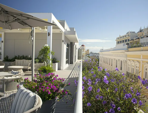 Palacio Provincial San Juan, Curio Collection by Hilton hotel detail image 4