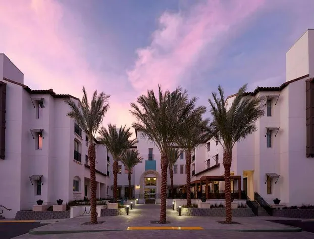 Sanctity Hotel Rancho Cucamonga, Tapestry Collection Hilton hotel detail image 2