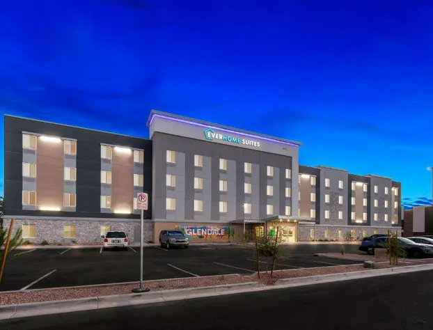 Everhome Suites Glendale Sports Entertainment District hotel detail image 2