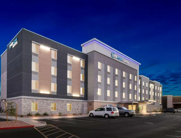 Everhome Suites Glendale Sports Entertainment District hotel detail image 3