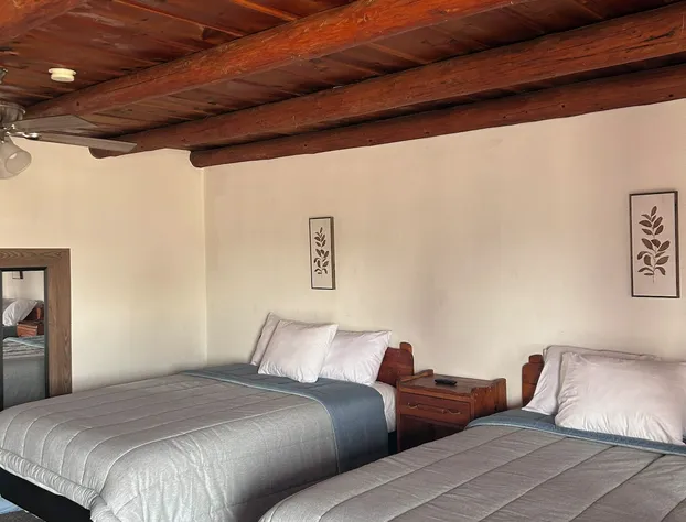 Coronado Motel hotel detail image 3