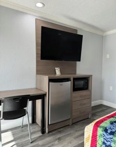 Luxury inn hotel detail image 3