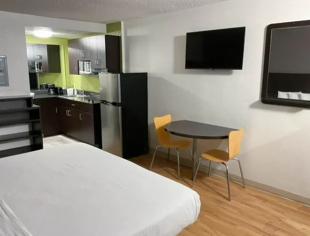 Studio 6 Extended Stay - Columbus, GA -Downtown hotel detail image 1
