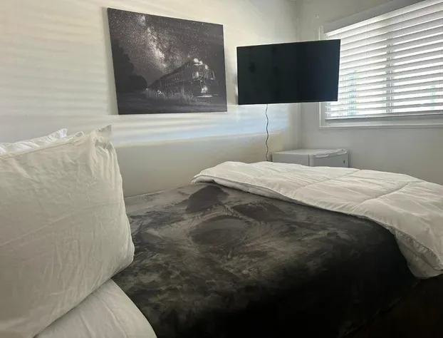 Grand Central Motel hotel detail image 4