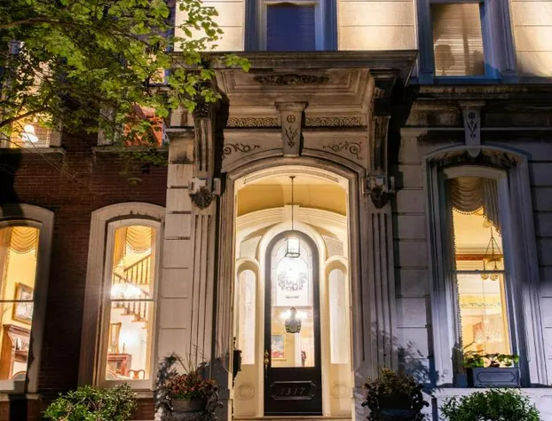 DuPont Mansion Bed & Breakfast hotel detail image 2