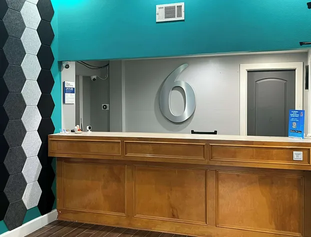 Motel 6 Morrilton, AR hotel detail image 1