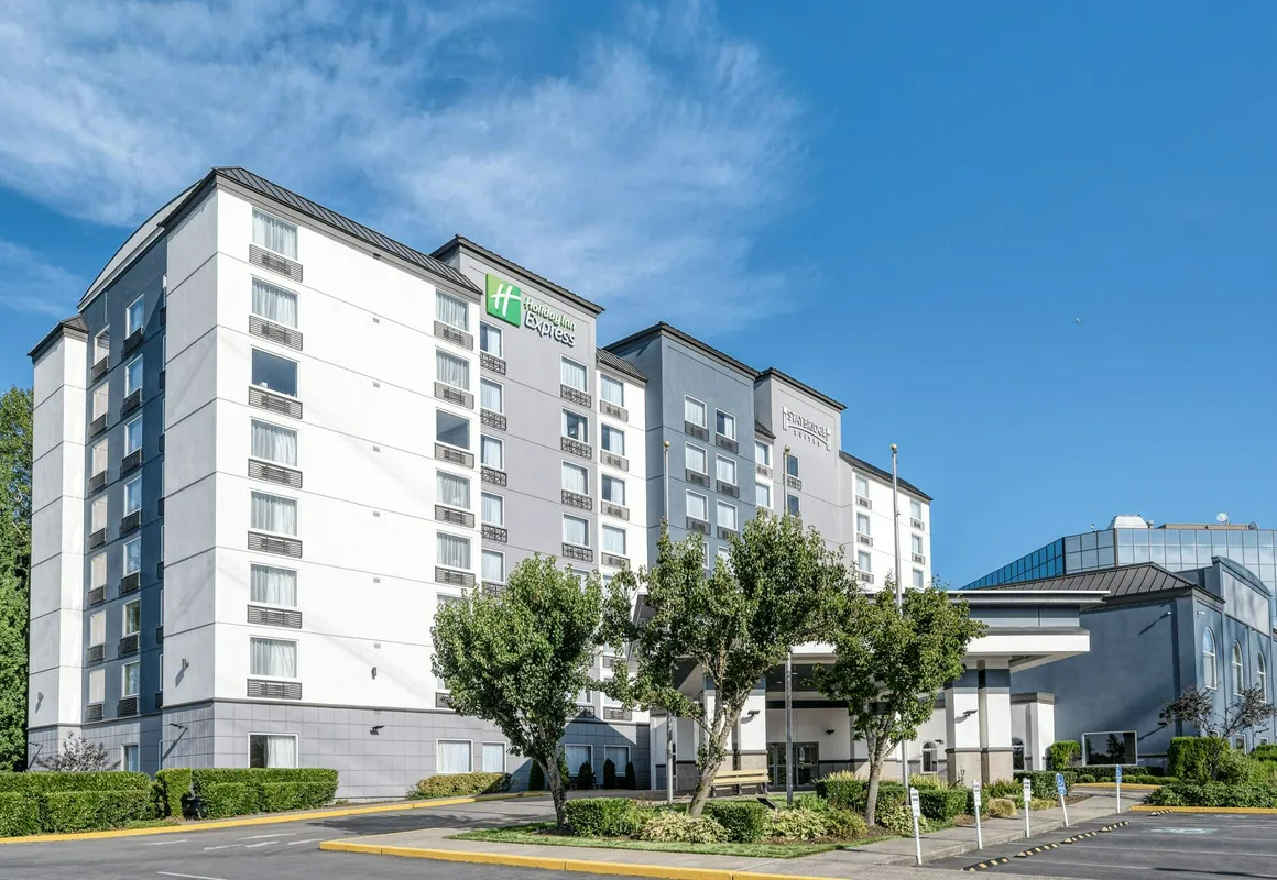 Holiday Inn Express Federal Way Seattle South by IHG hotel hero