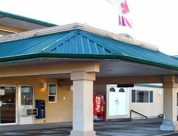 Travelodge by Wyndham Merritt hotel detail image 1
