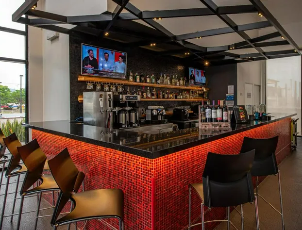 Ramada Encore by Wyndham Queretaro hotel detail image 2