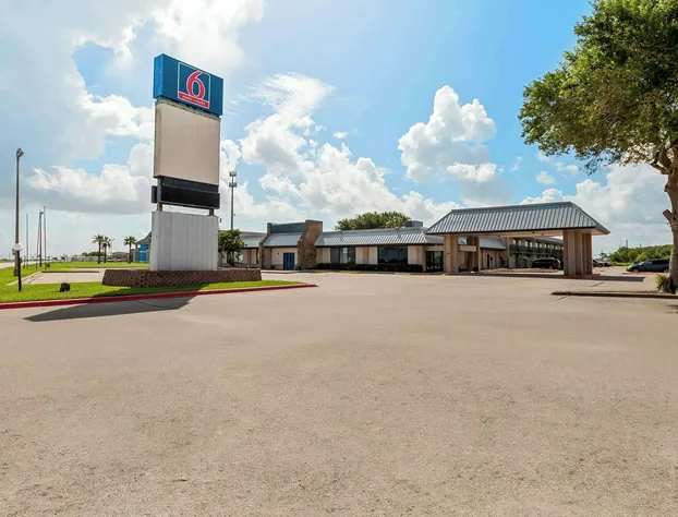 Studio 6 Port Lavaca, TX hotel detail image 1