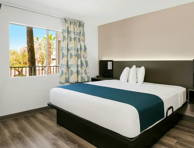 Studio 6 Tempe, AZ – Elliot Road hotel detail image 2