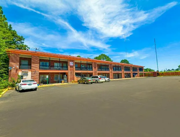 Sunrise Inn By OYO Albany hotel detail image 1