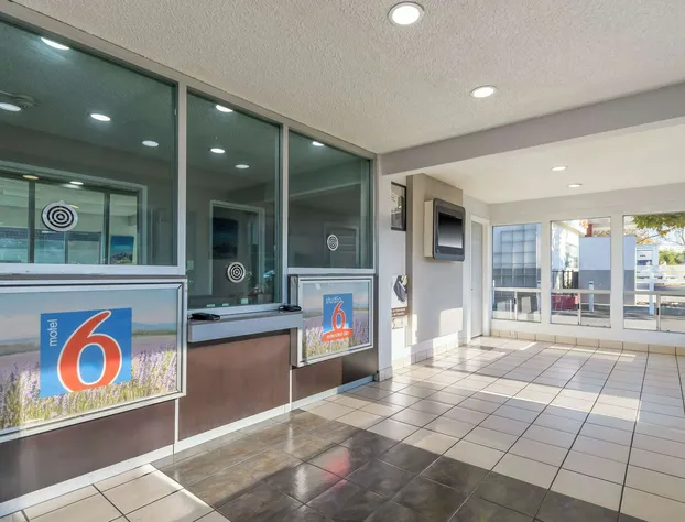 Studio 6 Hayward, Ca – Silicon Valley Gateway hotel detail image 2