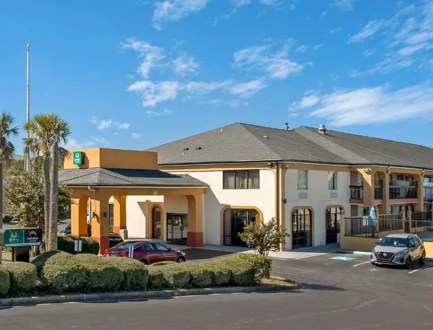 Suburban Studios Orangeburg hotel detail image 1