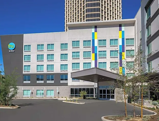 Home2 Suites BY Hilton Phoenix Midtown hotel detail image 1