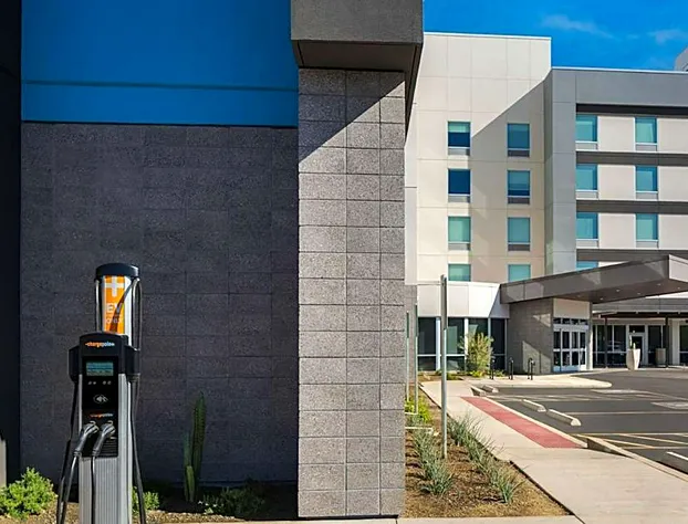 Home2 Suites BY Hilton Phoenix Midtown hotel detail image 3