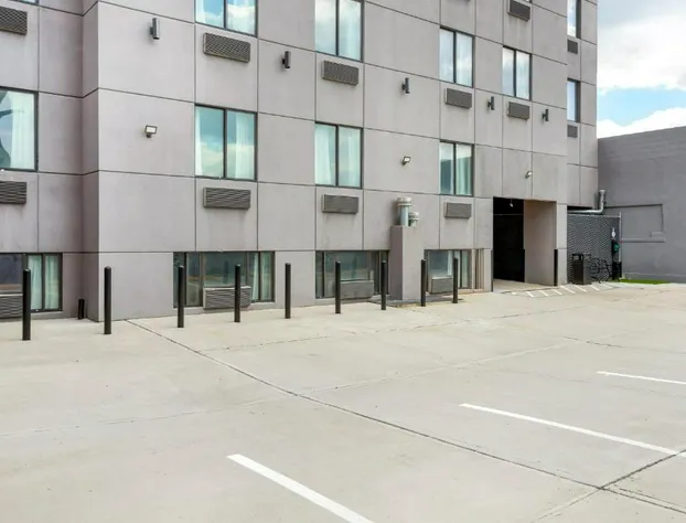 Red Roof Inn PLUS+ Jamaica, NY – JFK Airport hotel detail image 2