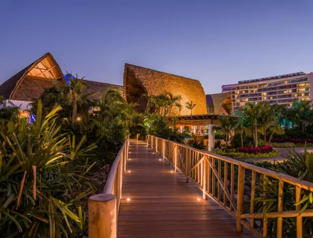 BON Hotel at VidantaWorld Nuevo Vallarta hotel detail image 1