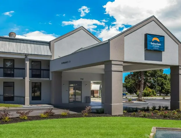 Suburban Studios Hinesville - Fort Stewart Area hotel detail image 4