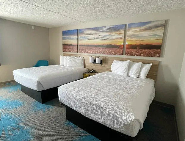 Days Inn by Wyndham Mandan Bismarck Area hotel detail image 1
