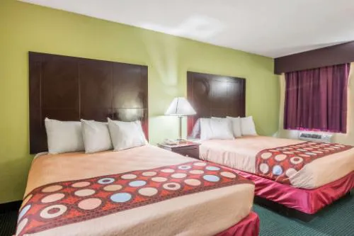 Econo Lodge Mansfield hotel detail image 1