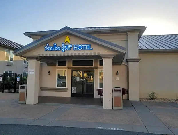 Arden Star Hotel hotel detail image 1