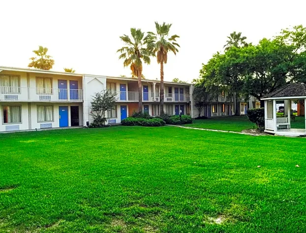 Motel 6-Houston, TX - East hotel detail image 2