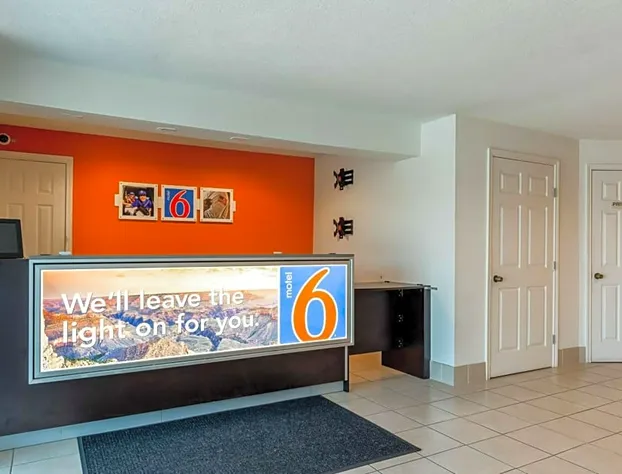 Motel 6-Houston, TX - East hotel detail image 4